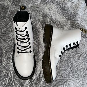 Dr. martens